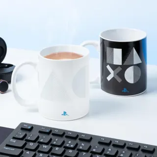 PP7922PS Playstation Heat Change Mug PS5 (2).jpg