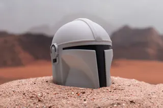 T4U00281 The Mandalorian Schreibtischlampe_8.jpg