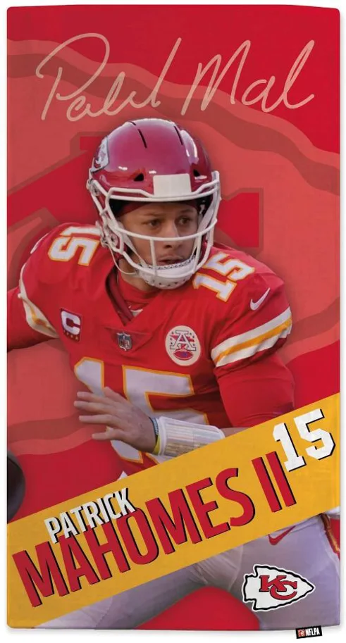 NFLPA Patrick Mahomes - Beach Towel - MOTION  