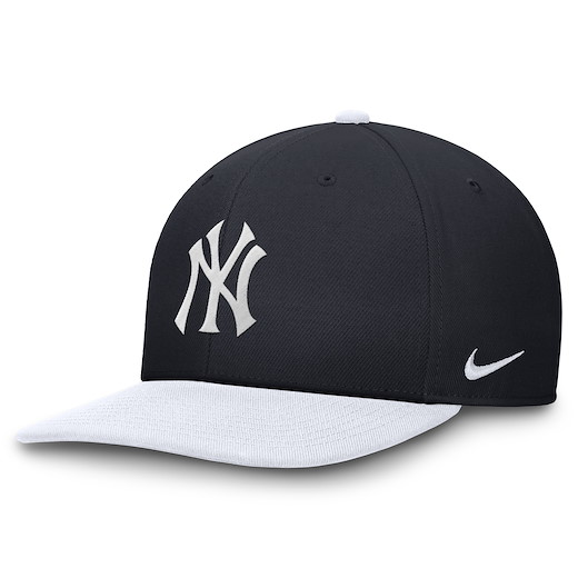 New York Yankees Nike Square Bill Cap S-M